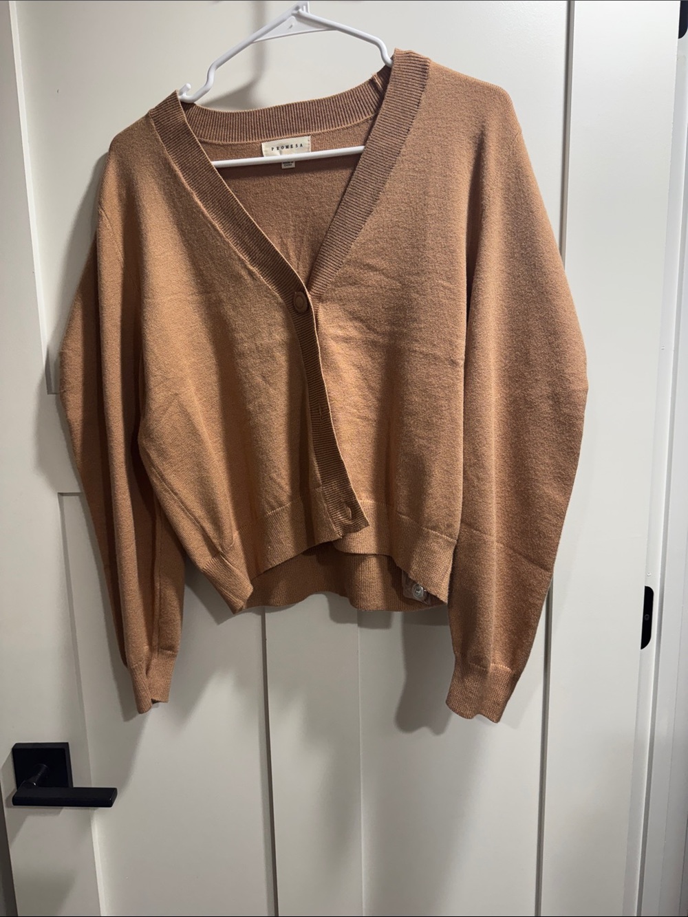 Promesa Cropped V-Neck Cardigan - Camel Brown